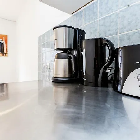 Workers Am Wiener Platz Appartamento Colonia