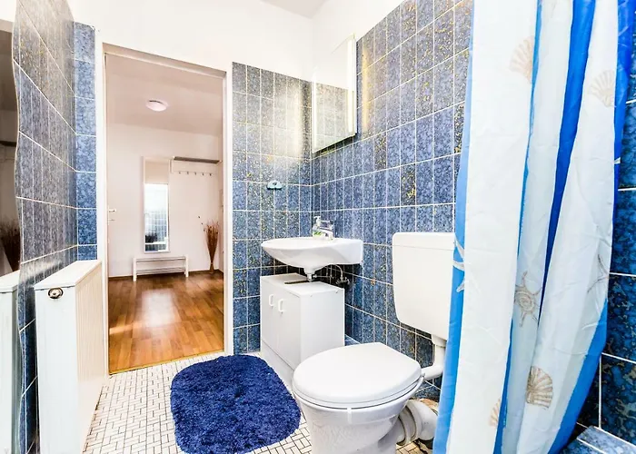 Apartamento Workers Am Wiener Platz Colonia